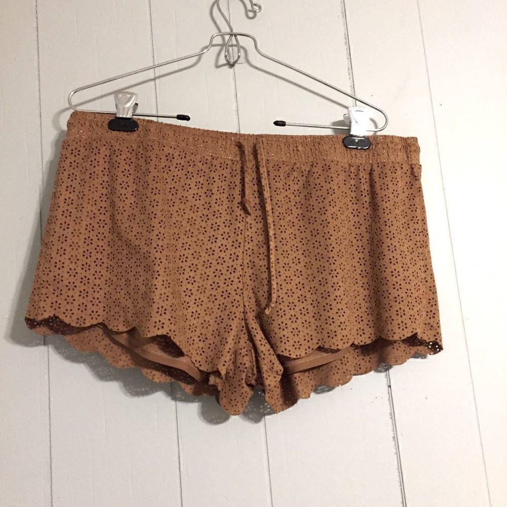 Faux suede scalloped eyelet design shorts